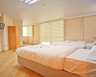 Avcilar Emre Hotel - Istanbul - Schlafzimmer
