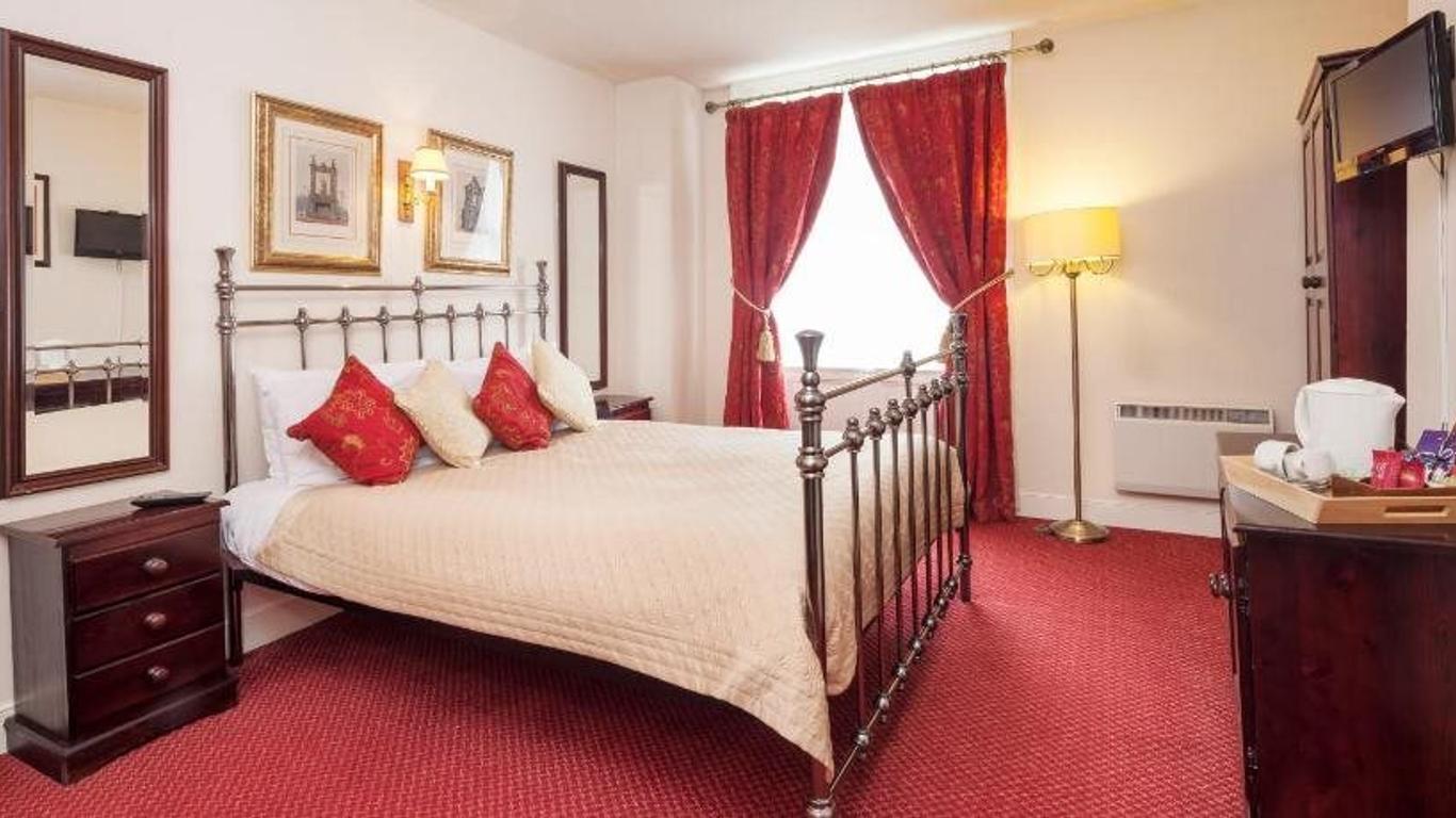 George Hotel