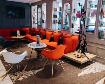 ibis Quimper - Quimper - Salónek