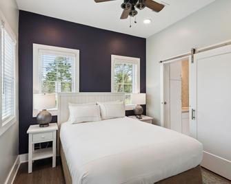 The Cabins at Gulf State Park - Gulf Shores - Bedroom