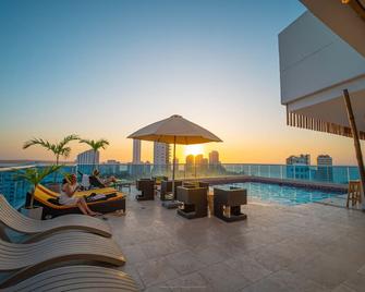 Hotel La Gran Via - Cartagena de Indias - Piscina
