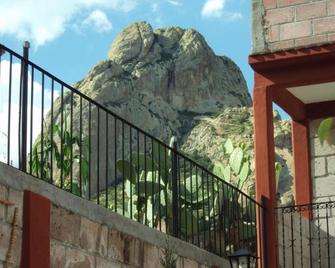 Hotel Mirador Real - Bernal - Balcony