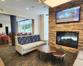 Holiday Inn Express Philadelphia - Penns Landing By IHG - Philadelphia - Lounge