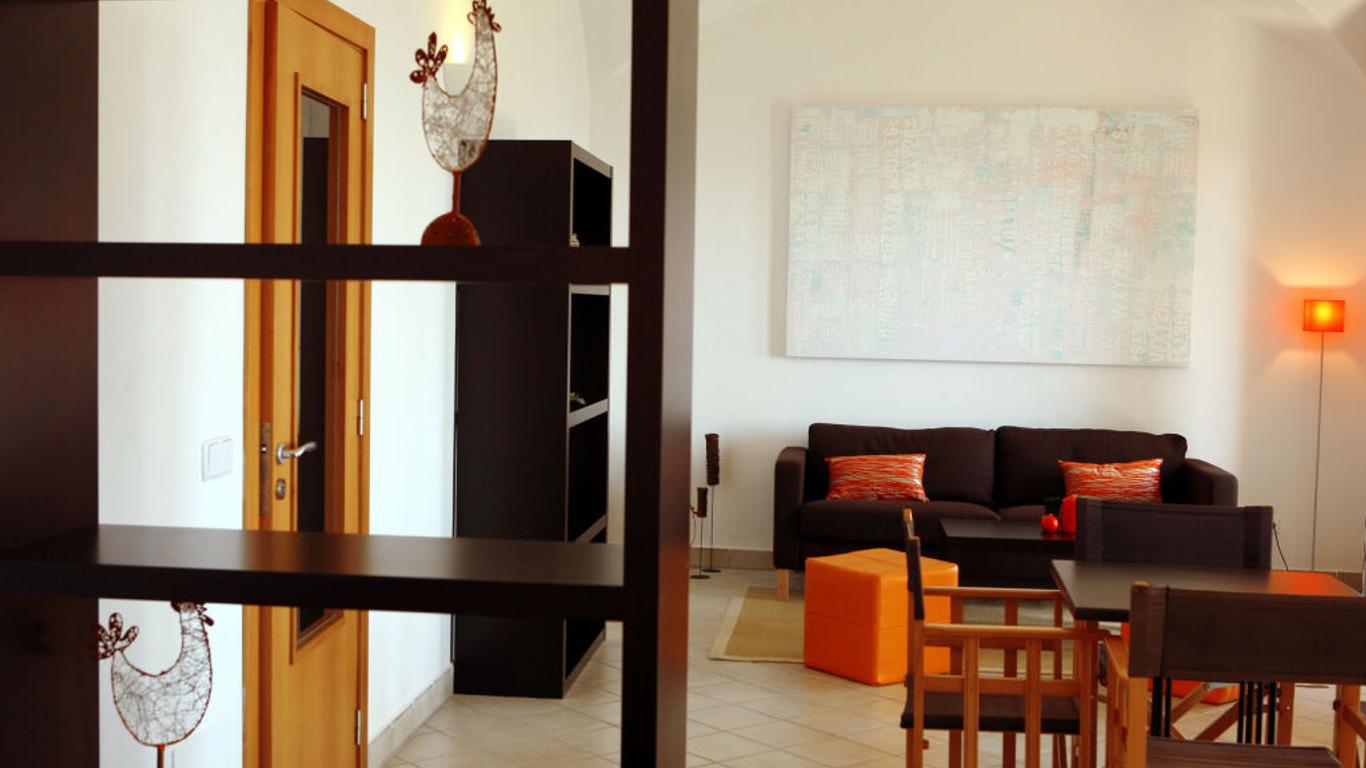 Petit Hotel Hostatgeria Sant Salvador