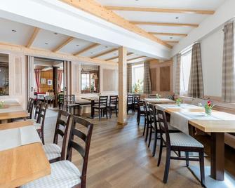 Gasthof - Hotel Kopf - Riegel - Restaurant