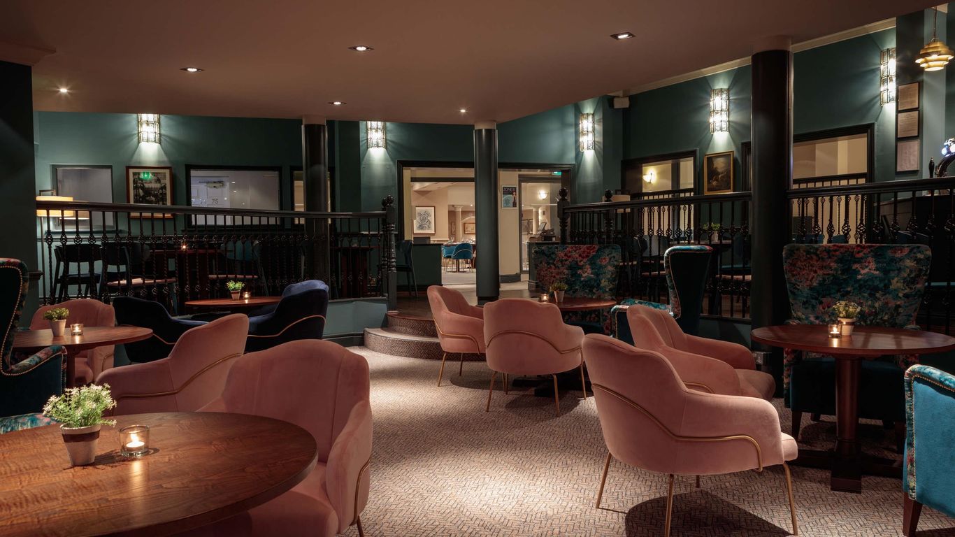 مركيور بلاكبيرن دنكينهيغ هوتل آند سبا