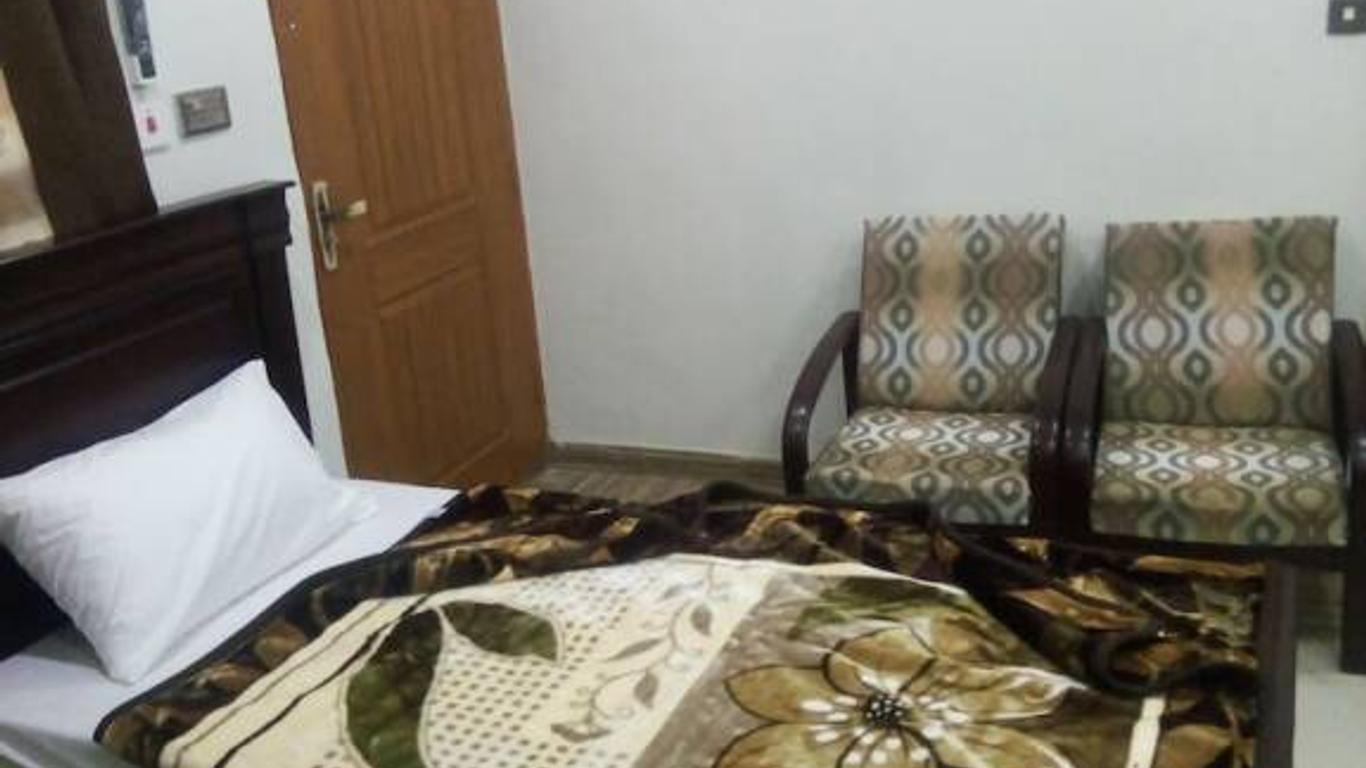 Hotel Kashmir Inn