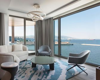Izmir Marriott Hotel - Ізмір - Вітальня