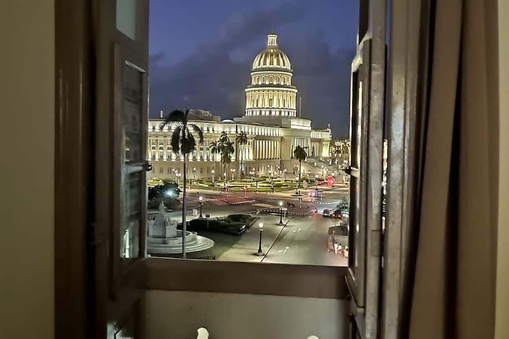 Jerome's Old Havana Apartment - Havana - מרפסת