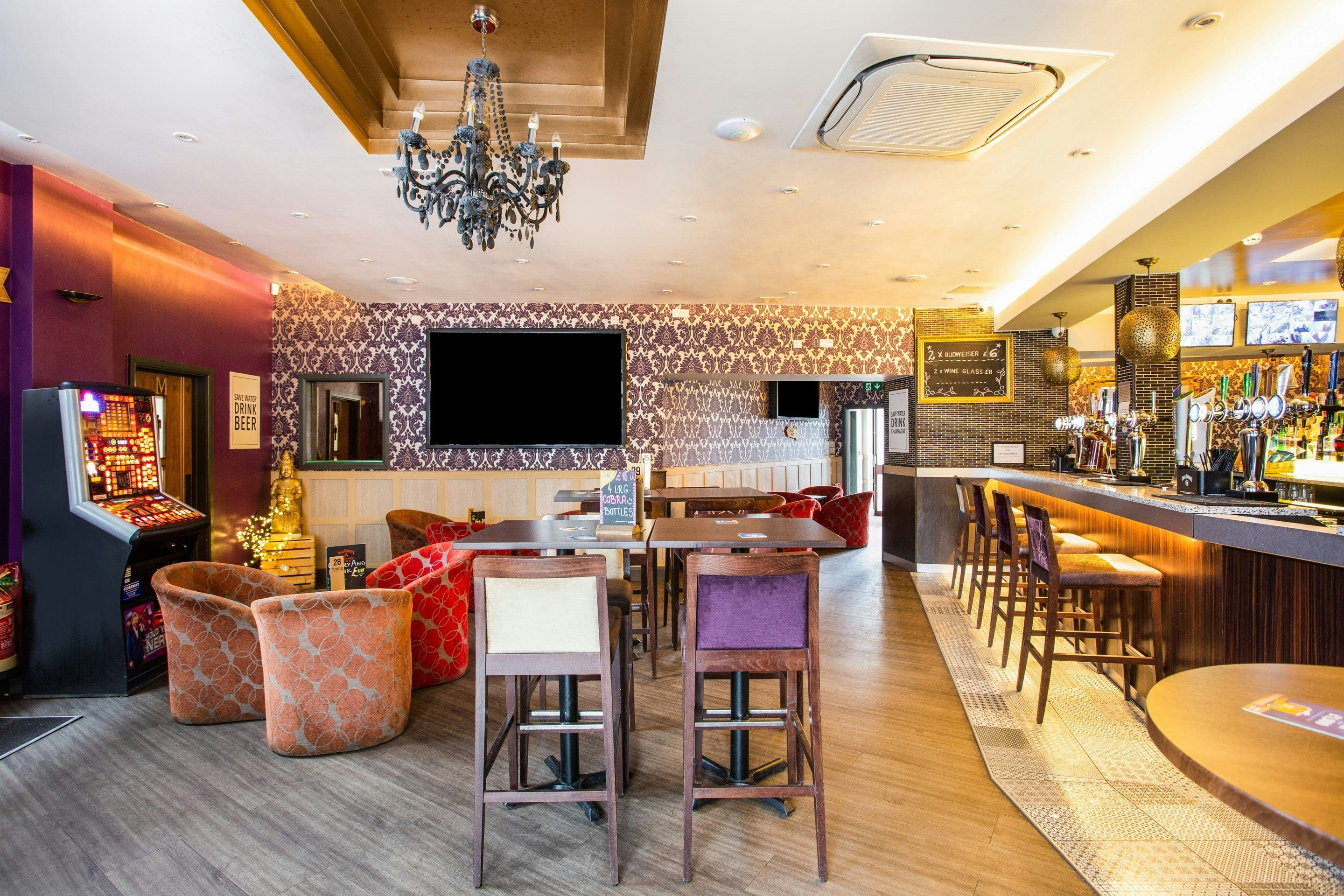 OYO The Arch, Wembly Stadium