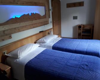 Garni Eden Bed and breakfast - Soraga - Dormitor