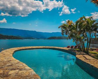 Lb - Ar06 Paradise Mansion 05 Suites Ilha Do Cavaco Vacation Rentals - Angra dos Reis - Piscina