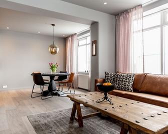 Siglo Apartments - Siglufjordur - Living room
