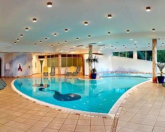 Hotel Rierhof - Chiusa/Klausen - Zwembad