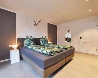 Alpinlife Chalet - Bad Kohlgrub - Schlafzimmer