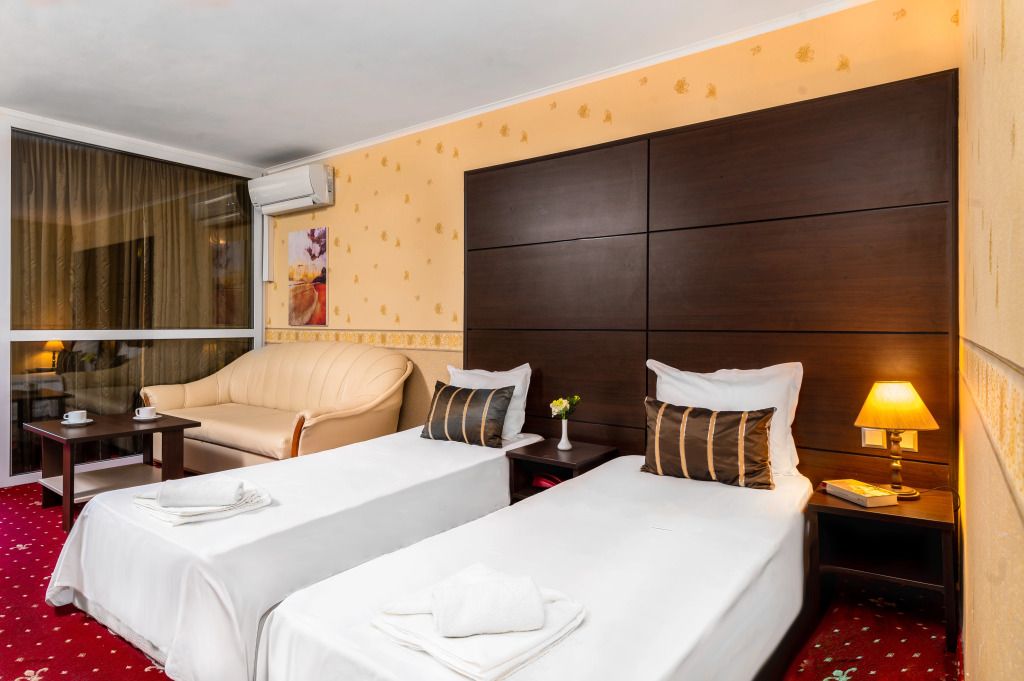 كالياكرا بالاس