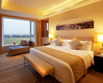 Crowne Plaza Guangzhou Huadu By IHG - Гуанчжоу - Спальня