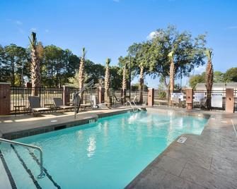 DoubleTree by Hilton Charleston Mount Pleasant - Mount Pleasant - Pool
