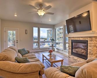 Balcony and Easy Mtn Access Condo in Keystone! - Keystone - Sala de estar