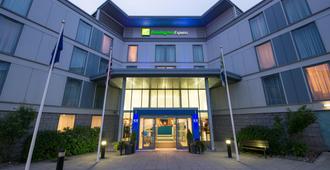 Holiday Inn Express London Stansted Airport, An IHG Hotel - Stansted