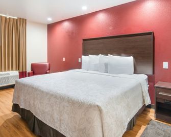Red Roof Inn Plus+ Fort Worth - Burleson - Burleson - Camera da letto