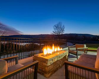 Fairfield Inn & Suites by Marriott Klamath Falls - Klamath Falls - Balkón