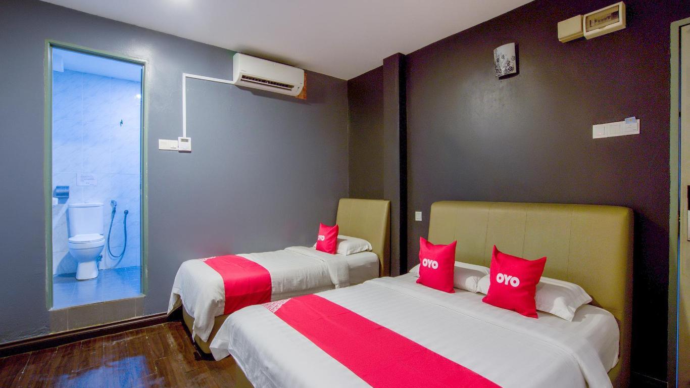 OYO 89895 Senses Budget Hotel