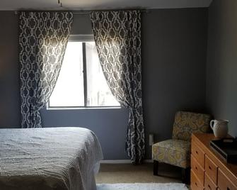 Mesa Riverview Townhouse - Mesa - Bedroom