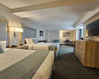 Vittoria Hotel & Suites - Niagara Falls - Bedroom