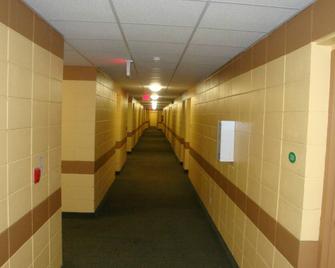 Economy Inn Green Bay - Green Bay - Hallway