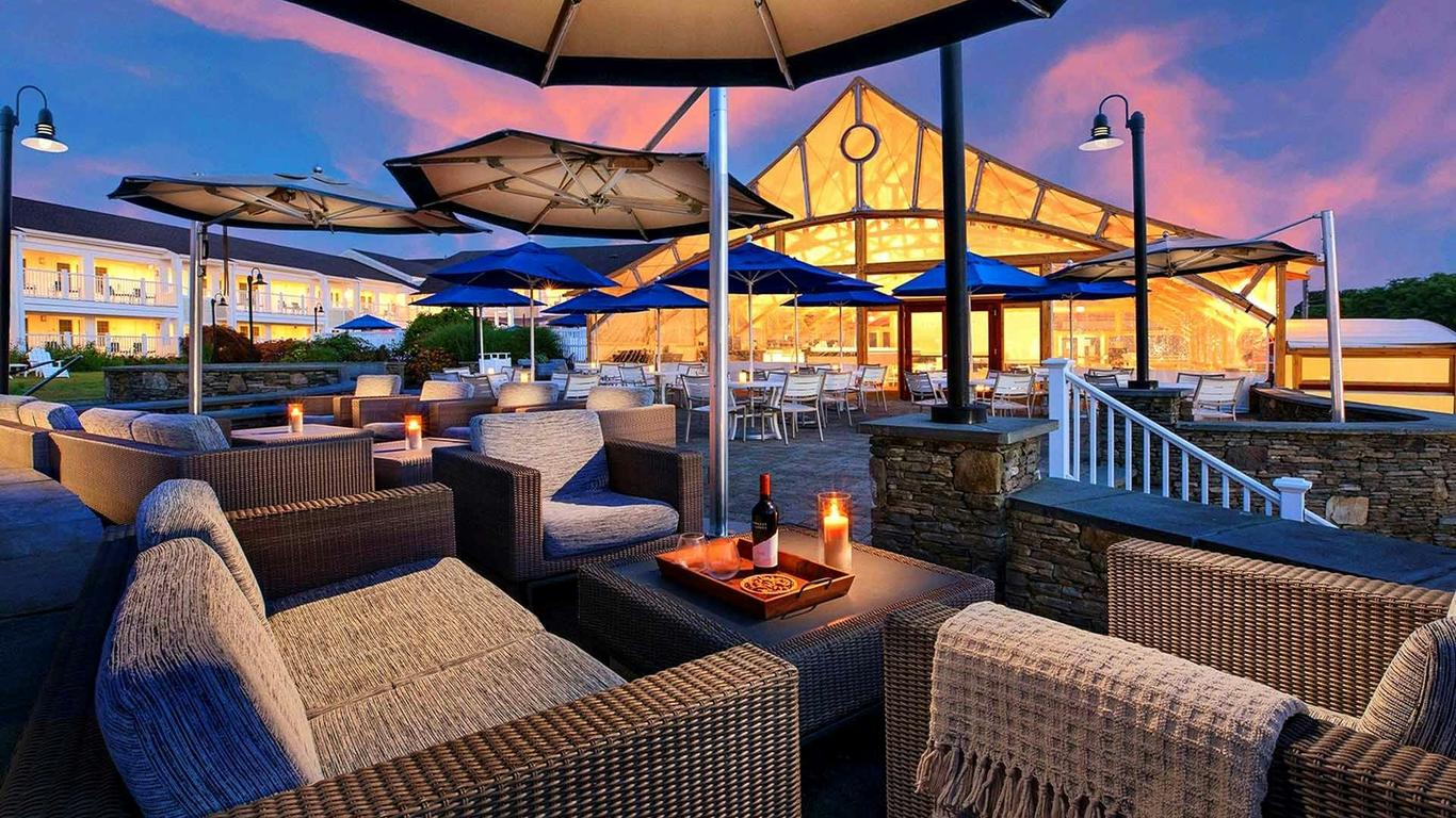 Hyannis Harbor Hotel