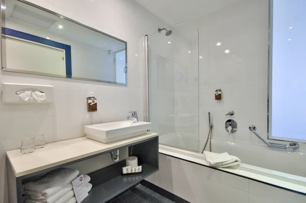 Db Seabank Resort And Spa - Il-Mellieħa - Badrum