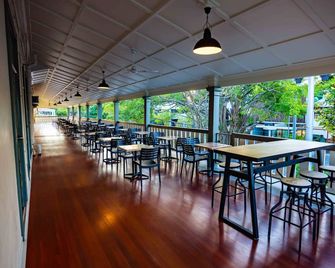 Hides Hotel Cairns - Cairns - Restaurant