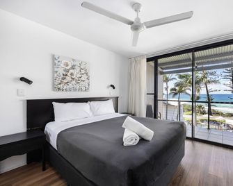 Beach Retreat Coolum - Coolum Beach