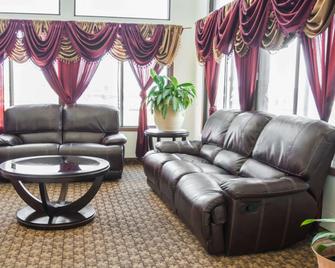 Econo Lodge Kansas City Downtown North - Kansas City - Living room