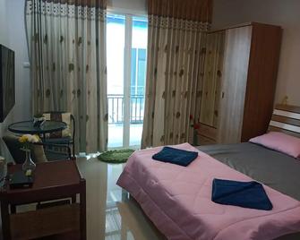 Mae Pon Hostel - Khao Lak - Habitación