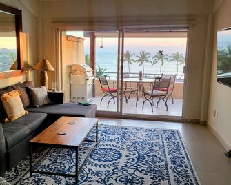 Beach, Surf, Sun In Punta De Mita - Punta de Mita - Living room