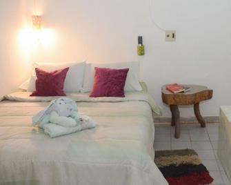 Natu's Hostel - Barra de São Miguel - Habitación