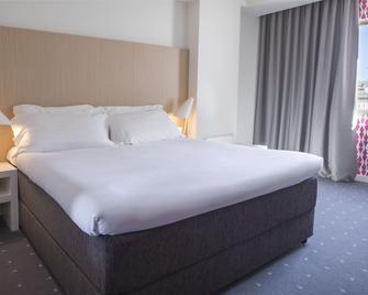 Stay Hotel Faro Centro - Faro - Habitación