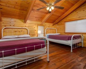 Primrose Family Lodge - Sulphur - Habitación