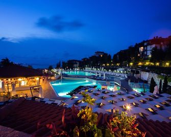 Viva Mare Beach Hotel by Santa Marina - Sozopol - Pool