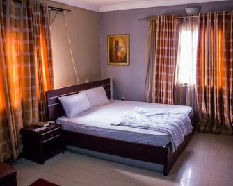 Cavitex Hotel & Suites - Surulere - Habitación