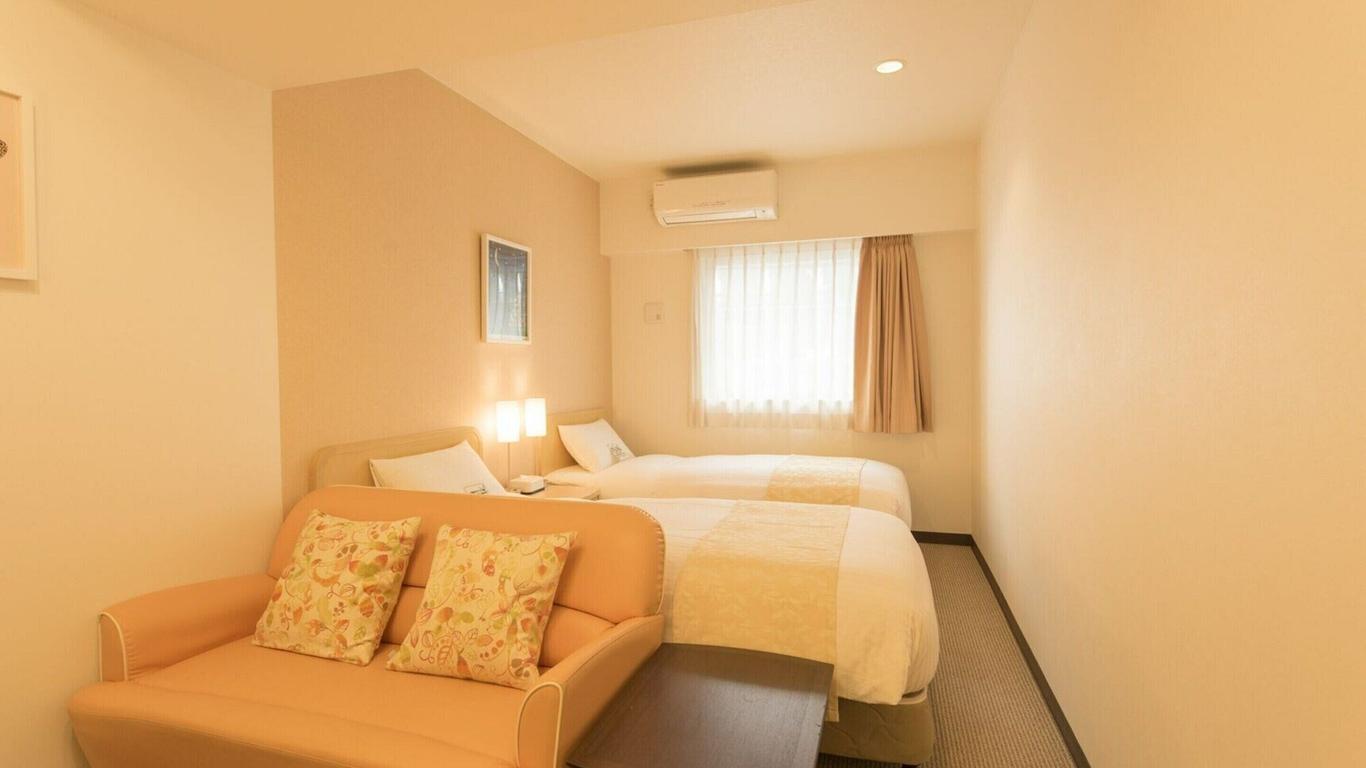 Hotel Famy Inn Kinshicho