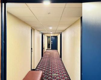 Hotel Le Paris - Noumea - Hall