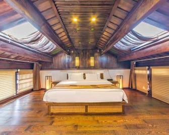 Lijiang Cheriton Hotel - Lijiang - Bedroom