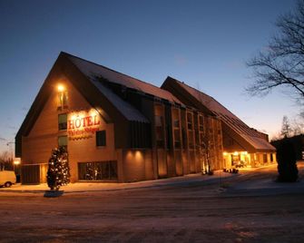Le condo des Neiges - Beaupre - Edificio