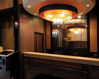 Apa Hotel Kanda Ekihigashi - Tokyo - Front desk