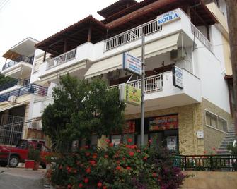 House Roula - Néos Marmarás - Budova