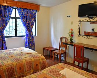 Hotel San Luis - San Cristóbal de las Casas - Bedroom