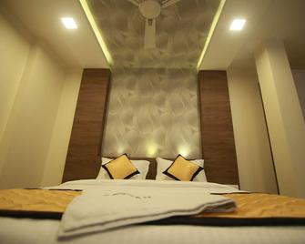 Hotel Rayyan - Srīperumbūdūr - Habitación